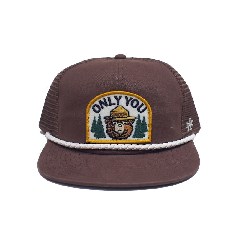 AMERICAN NEEDLE キャップ "WYATT - SMOKEY BEAR MESH CAP" (Brown)