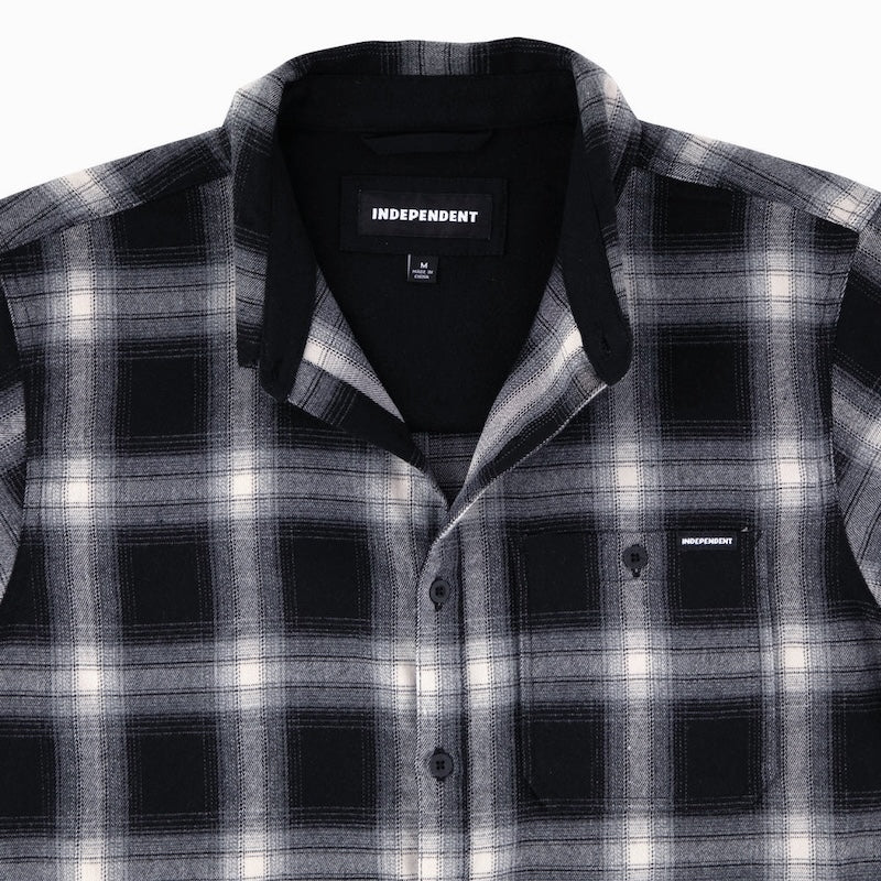 INDEPENDENT S/Sシャツ BELMONT S/S FLANNEL SHIRT ブラック 商品画像 正面 クローズアップ