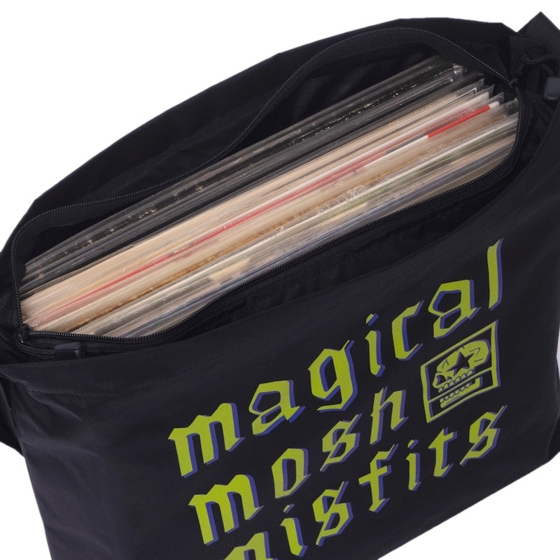 MxMxM ショルダーバッグ MxMxM LiGHT BAG (Black) 商品画像 クローズアップ