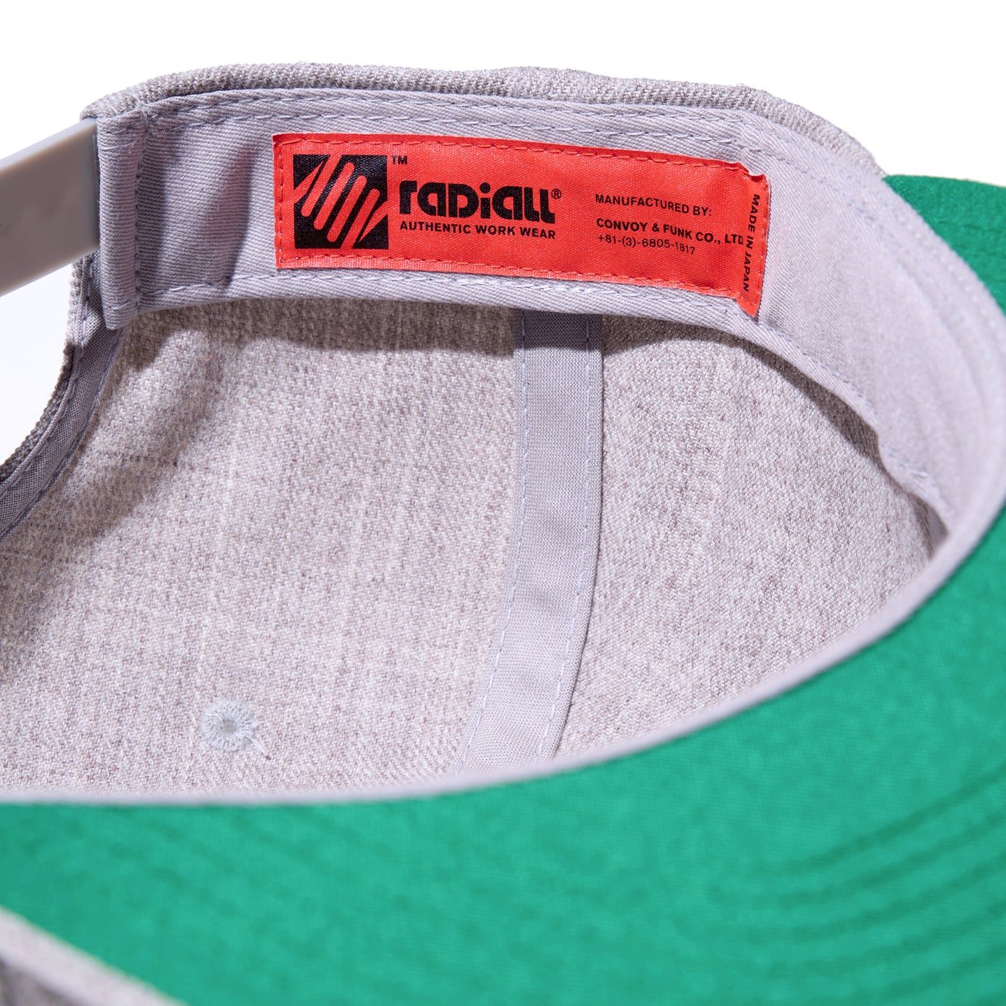 RADIALL キャップ TOMBSTONE TRUCKER CAP グレー クローズアップ 裏側