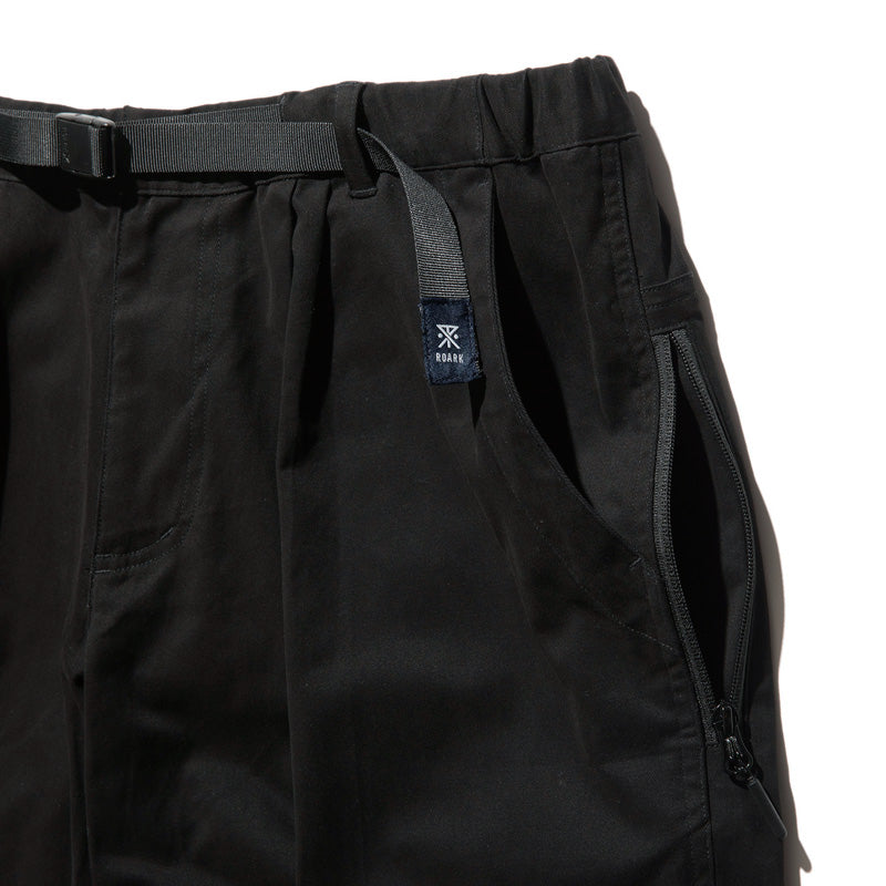 ROARK REVIVAL　パンツ　"TRAVEL PANTS 2.0 H/W TWILL ST 2TACS - RELAX TAPERED FIT"　(Black)