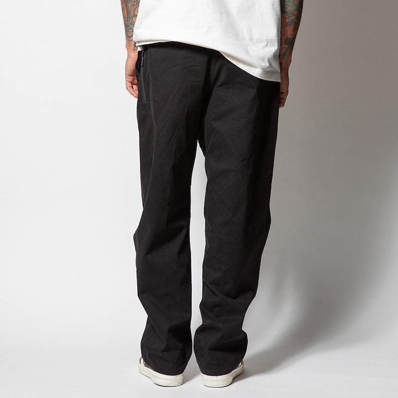 ROARK REVIVAL パンツ "TRAVEL PANT HW TWILL - RELAX" (Black)