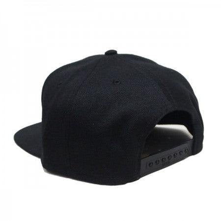 DOGTOWN キャップ "GONZ SNAPBACK CAP" (Black)