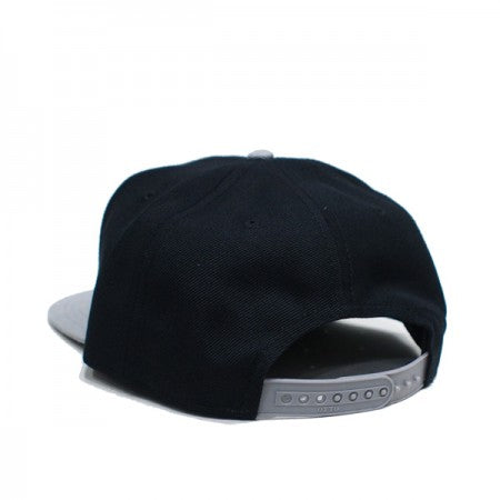 SRH　キャップ　"OG SNAPBACK CAP"　(Black / Gray)