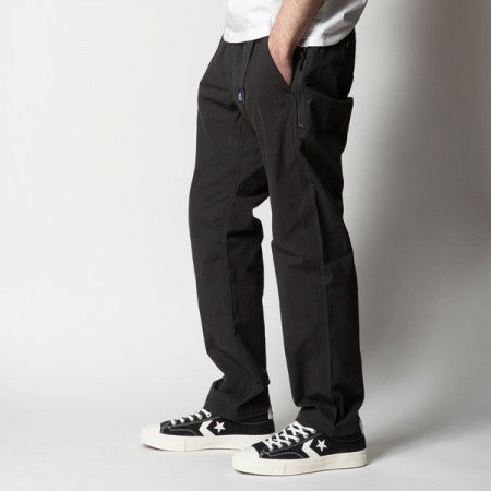 ROARK REVIVAL x GRAMICCI パンツ "COOLER ST TRAVEL PANTS - REGULAR FIT" (Black)