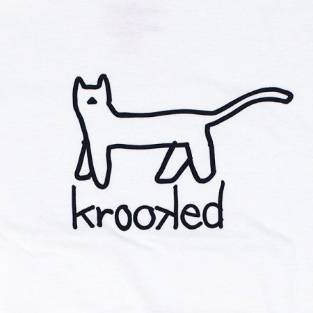 KROOKED Tシャツ "BIG KAT TEE" (White/Black)