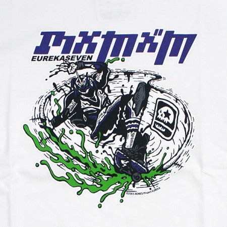 交響詩篇エウレカセブン x MxMxM "MAGICAL MOSH NIRVASH TEE" (White)