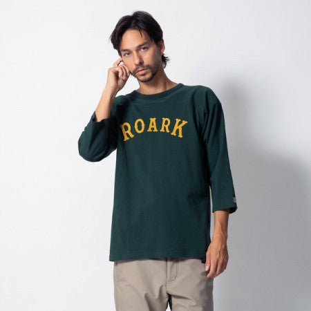 ROARK REVIVAL 7分Tシャツ "MEDIEVAL LOGO 3/4 SLEEVE TEE" (Hunter)