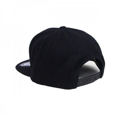 THRASHER　キャップ　"GONZ SNAPBACK CAP"　(Black)