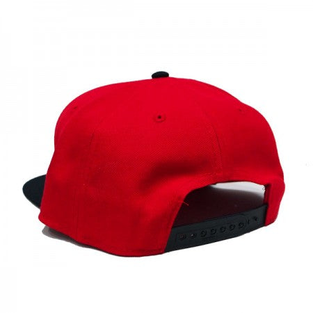 SRH　キャップ　"CROSS SPADE SNAPBACK CAP"　(Red/Black)