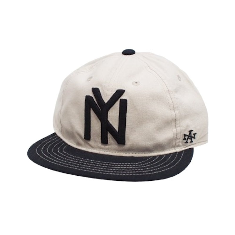 AMERICAN NEEDLE　キャップ　"LINE OUT - NEW YORK BLACK YANKEES CAP"　(Ivory / Black)