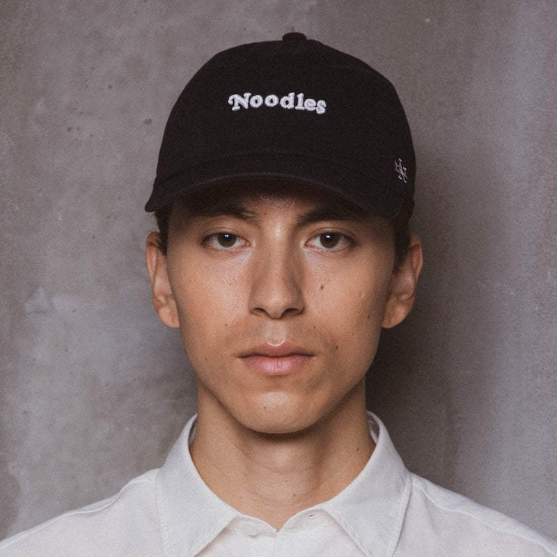AMERICAN NEEDLE キャップ BALLPARK - FOODIE - NOODLES CAP ブラック 着用画像