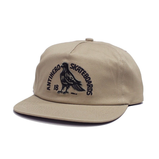 ANTI HERO　キャップ　"CLUBHOUSE SNAPBACK CAP"　(Tan / Black)