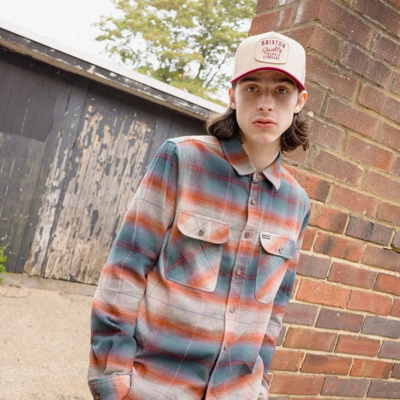 BRIXTON メッシュキャップ HUBAL C NP MP TRUCKER HAT オートミール 着用画像 2
