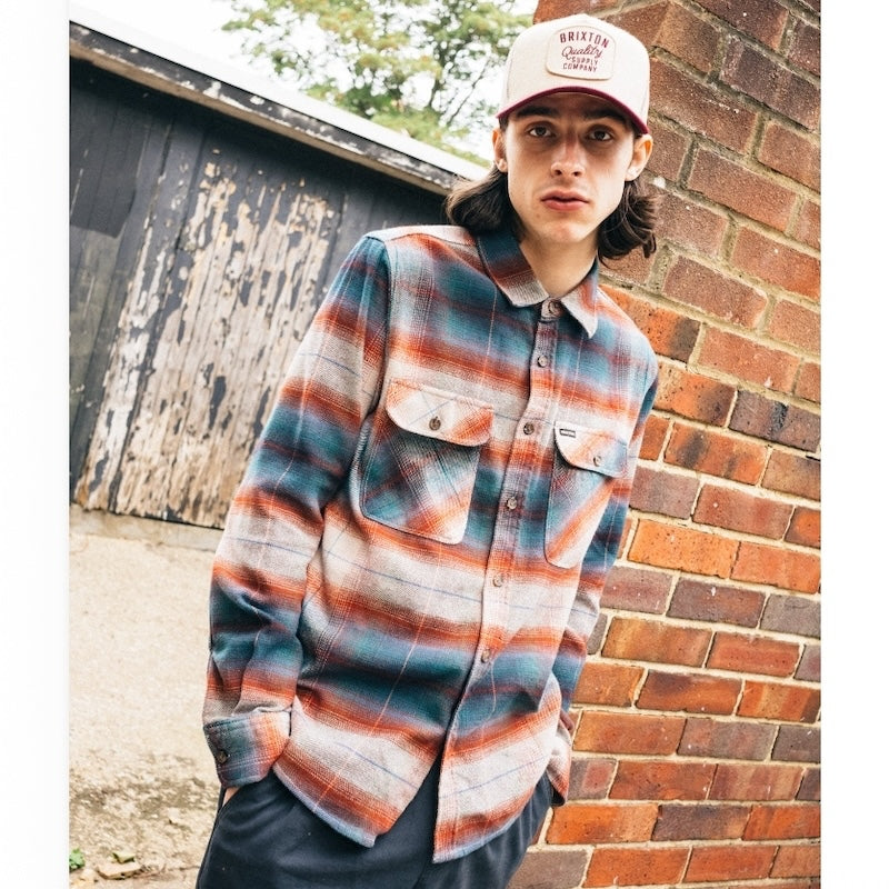 BRIXTON L/Sシャツ BOWERY L/S FLANNEL (Multi Shadow) 着用画像 1
