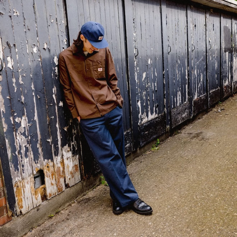 BRIXTON L/Sシャツ TRADEMARK L/S SHIRT ブラウン 着用画像 3