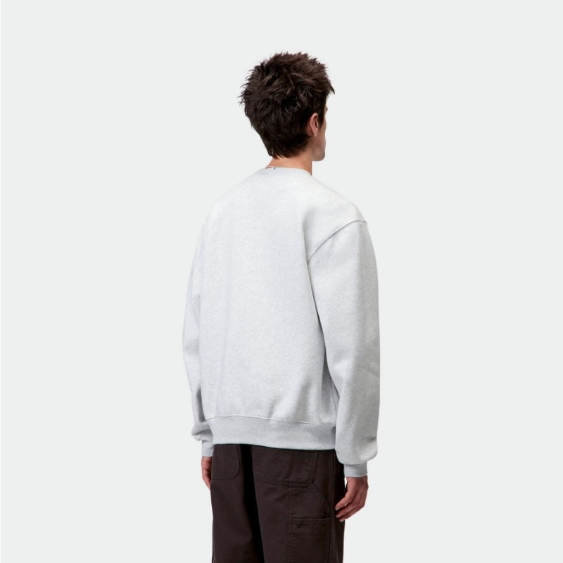 Carhartt WIP クルースウェット CARHARTT SWEATSHIRT アッシュ 着用画像 背面