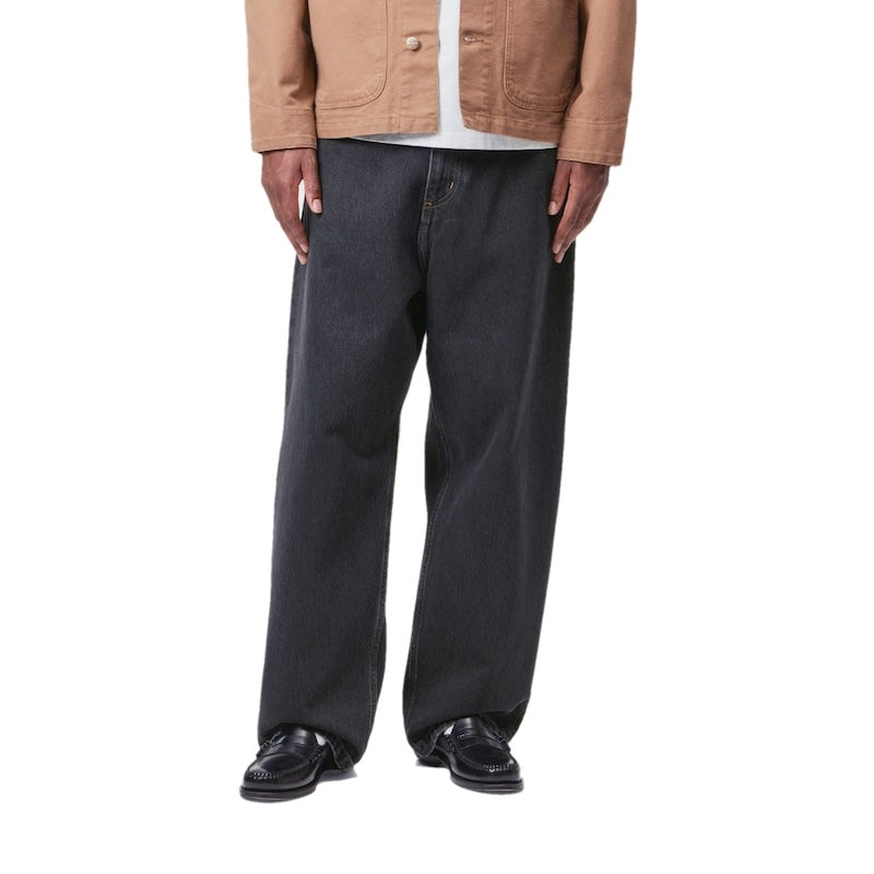 Carhartt WIP デニムパンツ BRANDON PANT ブラックストーンウォッシュ 着用画像 正面