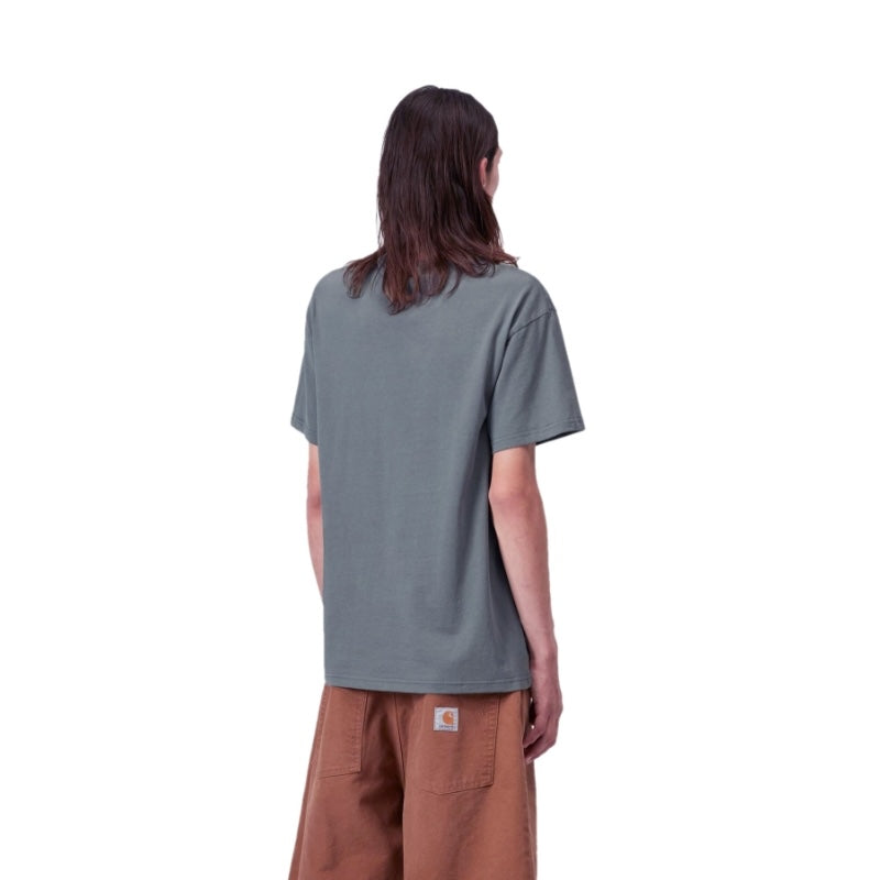 Carhartt WIP Tシャツ S/S COAT OF ARMS T-SHIRT グリーン 着用画像 背面