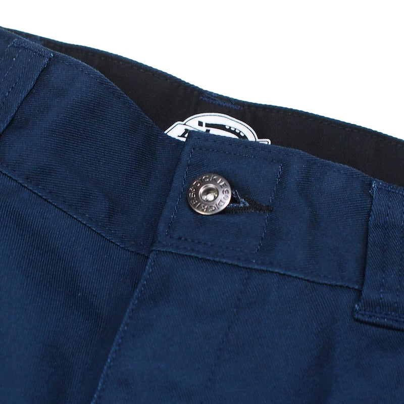 DICKIES SKATEBOARDING ワークパンツ REGULER FIT PANT ダークネイビー 商品画像 メタルボタン