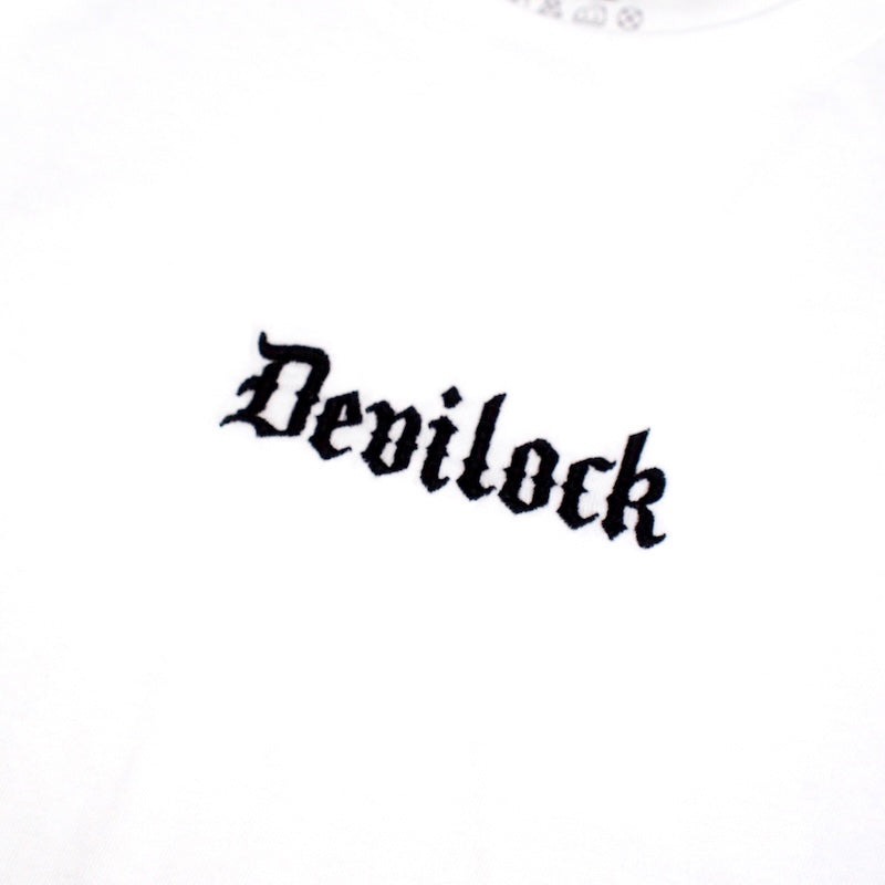 Devilock　Tシャツ　"OLD ENGLISH LOGO 刺繍 TEE"　(White)