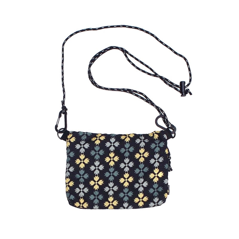 POLeR　ポーチ　"STUFFABLE POUCH"　(Bearpaw)