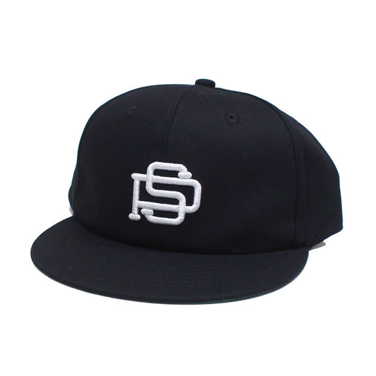 POLeR キャップ CLASSIC BASEBALL FLAT CAP ブラック 商品画像 斜め