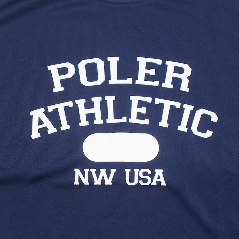 POLeR Tシャツ QUICK DRY MESH TEE ネイビー  商品画像 胸プリント