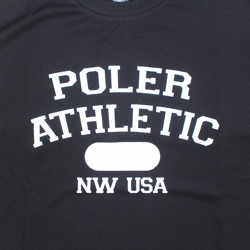 POLeR Tシャツ QUICK DRY MESH TEE ブラック 商品画像 フロントプリント