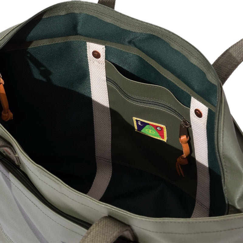 POLeR × WASABI トートバッグ DURABLE TENT TOTE S グリーン 商品画像 内側クローズアップ 1