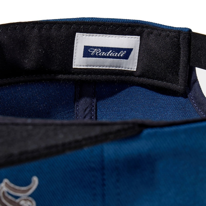 RADIALL　キャップ　"Straight Up TRUCKERL CAP"　(Navy)