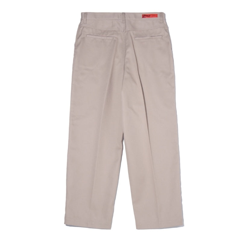 RADIALL　ワークパンツ　カーキ　背面