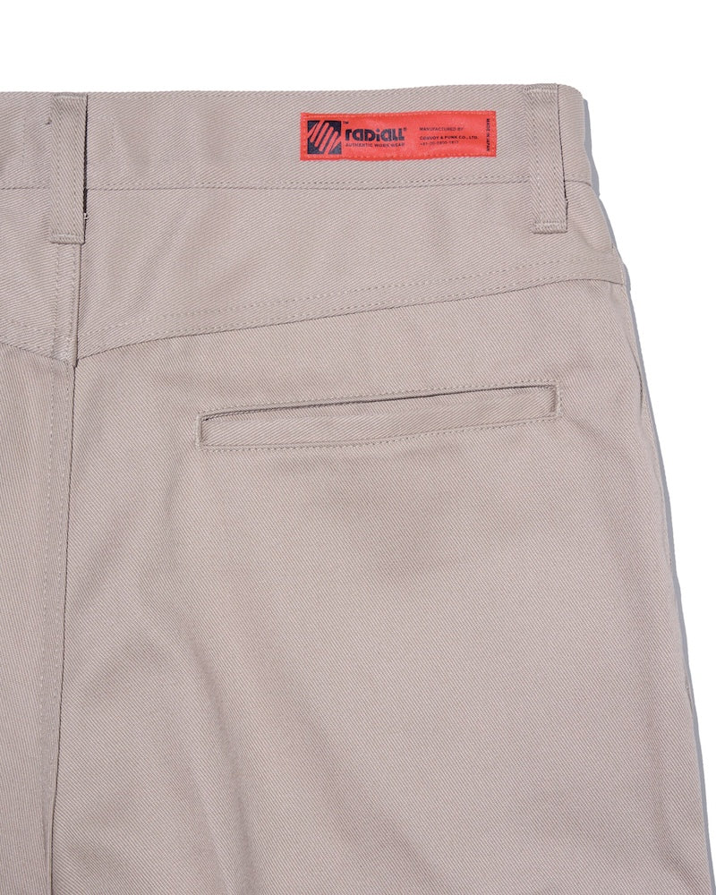 RADIALL　ワークパンツ　カーキ　背面　ポケット