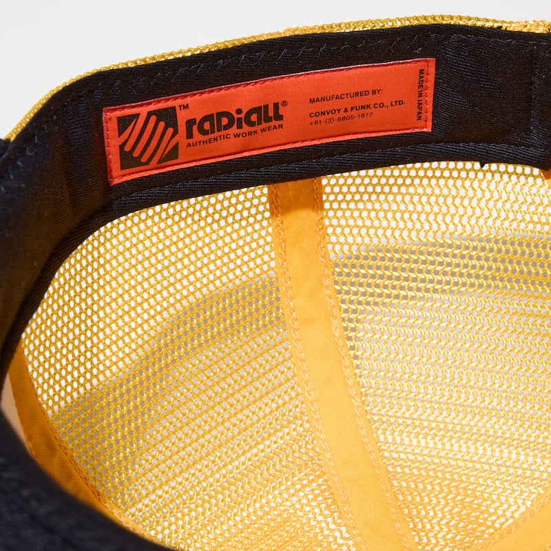 RADIALL キャップ EAGLE TIP TRUCKER MESH CAP ブラック/イエロー 商品画像 クローズアップ