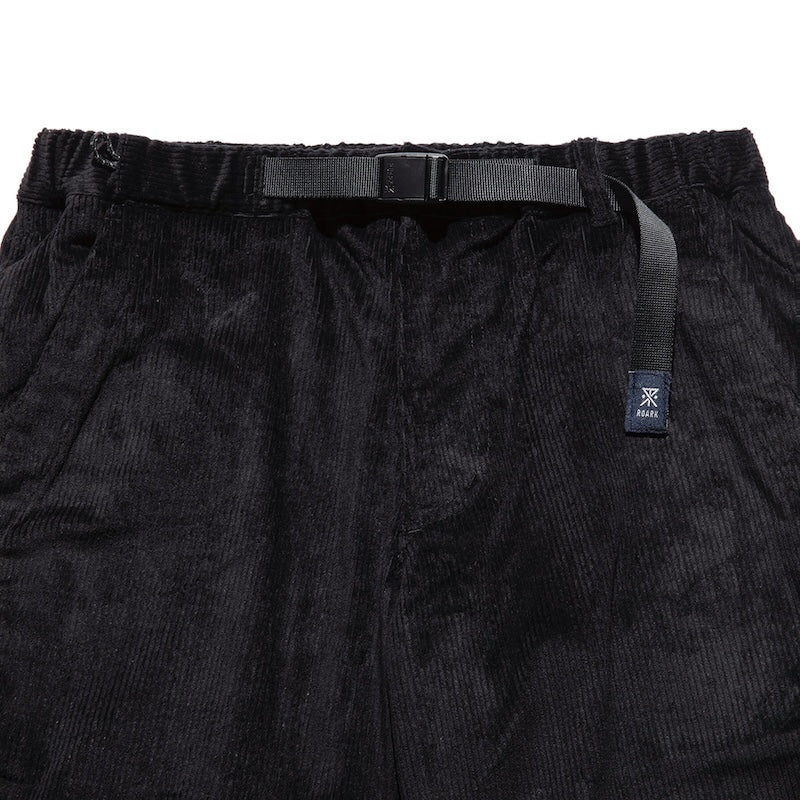 ROARK REVIVAL　パンツ　"TRAVELPANT CORDUROY - STANDARD FIT"　(Black)