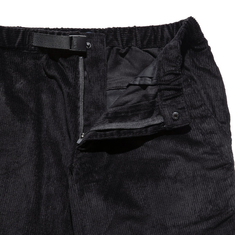 ROARK REVIVAL　パンツ　"TRAVELPANT CORDUROY - STANDARD FIT"　(Black)