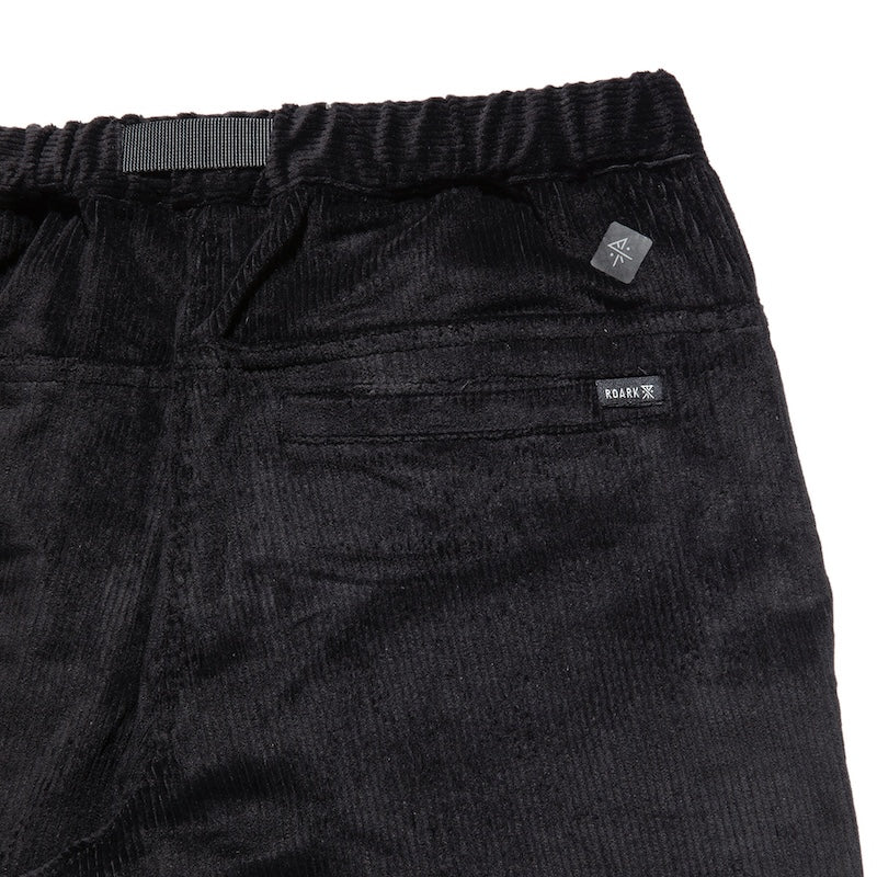 ROARK REVIVAL　パンツ　"TRAVELPANT CORDUROY - STANDARD FIT"　(Black)