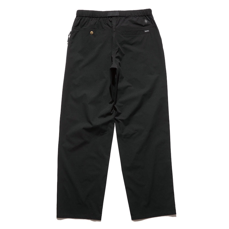 ROARK REVIVAL　パンツ　"TRAVEL PANT ROAMFREE - RELAX"　(Black)