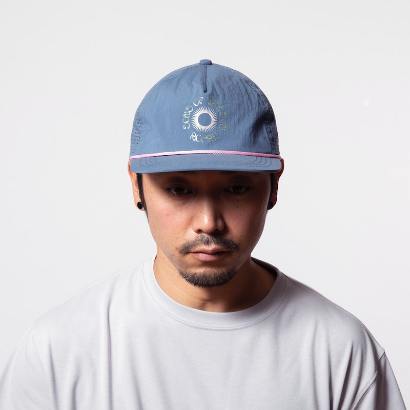 ROARK REVIVAL　キャップ　"SONS OF THE SUN 5PANEL MESH CAP - MID"　(Folkstone Blue)