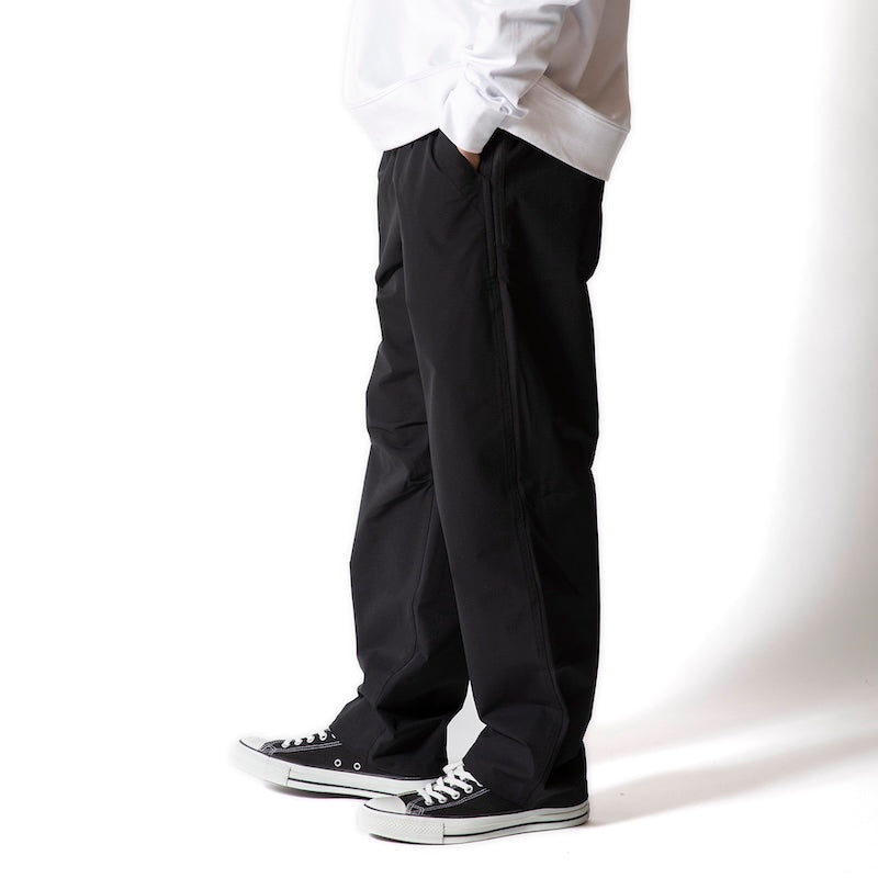 ROARK　パンツ　"TRAVEL PANT RESISTANT TWILL - RELAX"　(Black)
