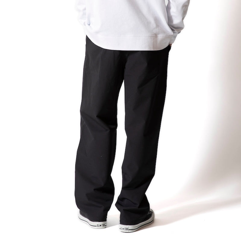 ROARK　パンツ　"TRAVEL PANT RESISTANT TWILL - RELAX"　(Black)