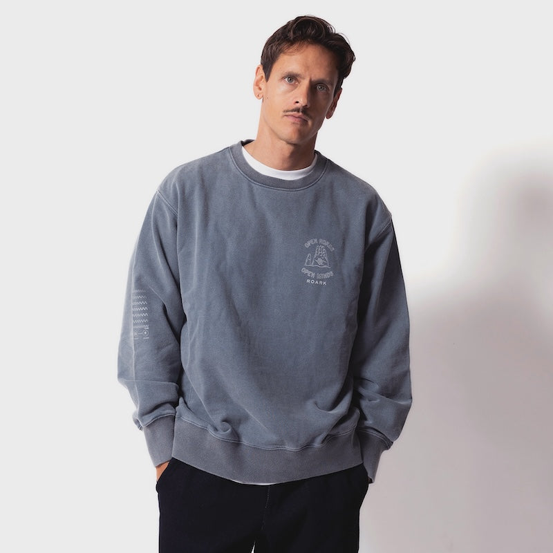 ROARK　クルースウェット　"3RD EYE CREW SWEAT"　(Desert Gray)