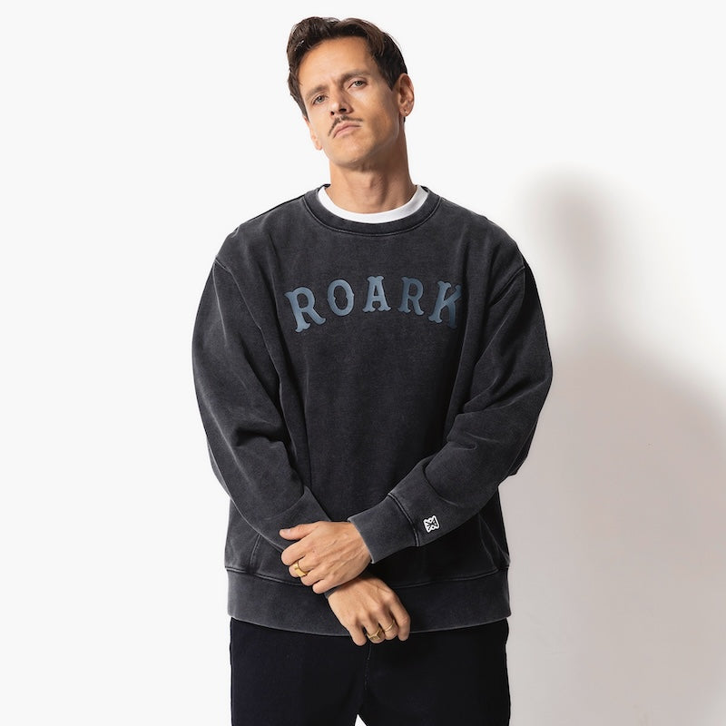 ROARK　クルースウェット　"MEDIEVAL CREW SWEAT"　(Black)
