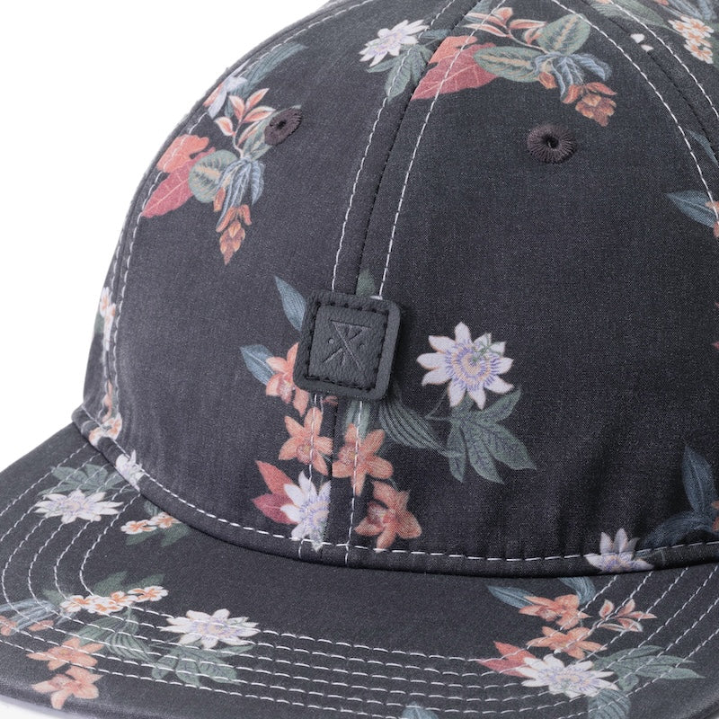ROARK キャップ PALAWAN FLORAL 6PANEL CAP - MID ブラック 商品画像 正面 クローズアップ