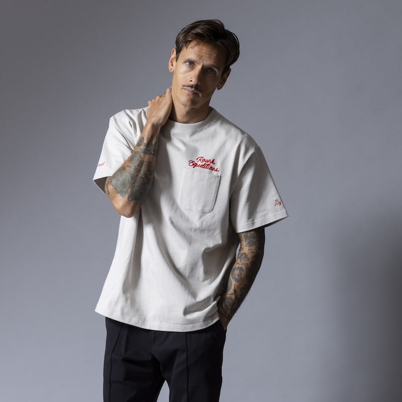 ROARK Tシャツ EXPEDITIONS 14oz H/W TEE オフホワイト 着用画像 正面 2