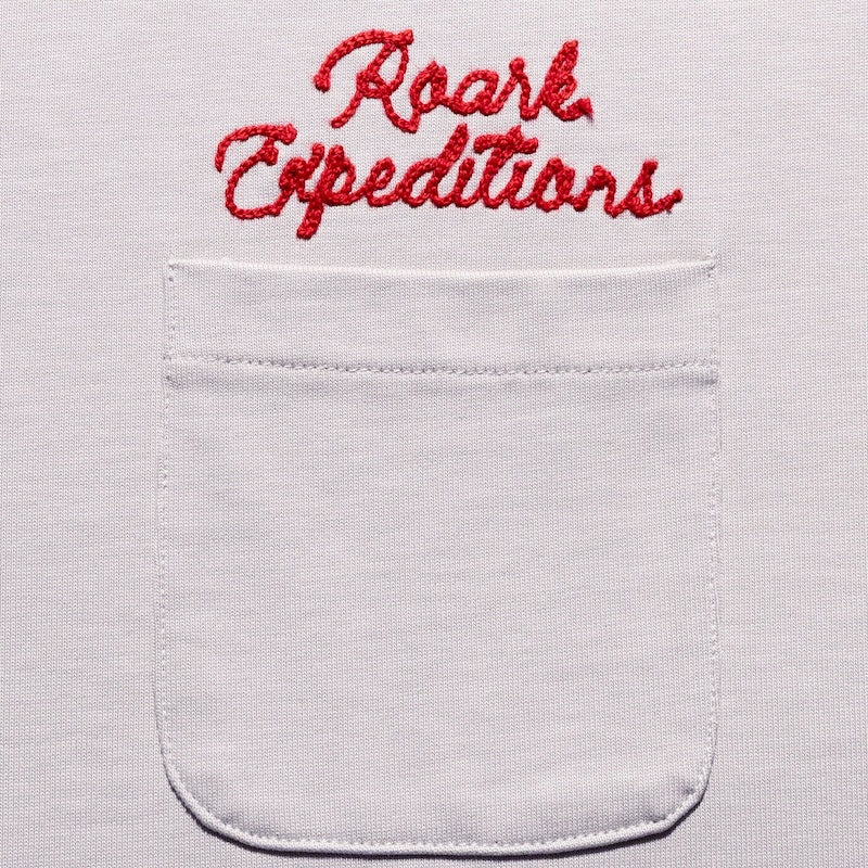 ROARK Tシャツ EXPEDITIONS 14oz H/W TEE オフホワイト 商品画像 左胸ポケット・刺繍
