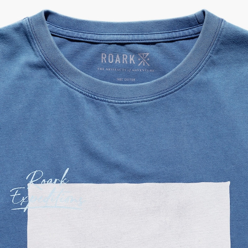 ROARK Tシャツ ANF PHOTO WELL WORN TEE ブルー 商品画像 首元
