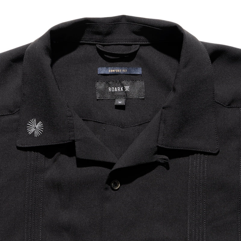 ROARK S/Sシャツ GONZO CUBA S/S ブラック 商品画像 正面 首元