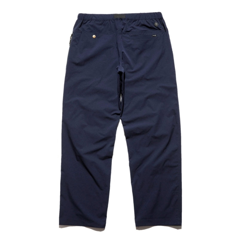 ROARK パンツ TRAVEL PANT ROAMFREE - RELAX ネイビー 商品画像 背面