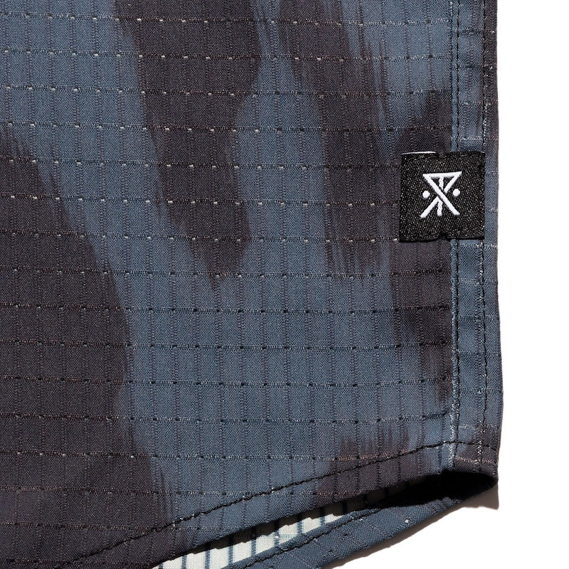 ROARK S/Sシャツ SEA LEOPARD BLESS UP S/S (Sea Leopard Orion) 商品画像 ネームタグ